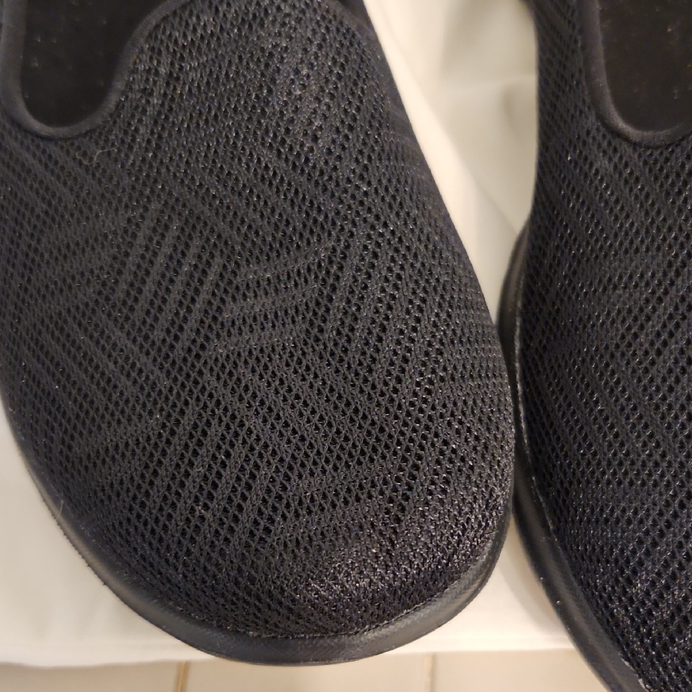 Men's Black Slip-On Shoes